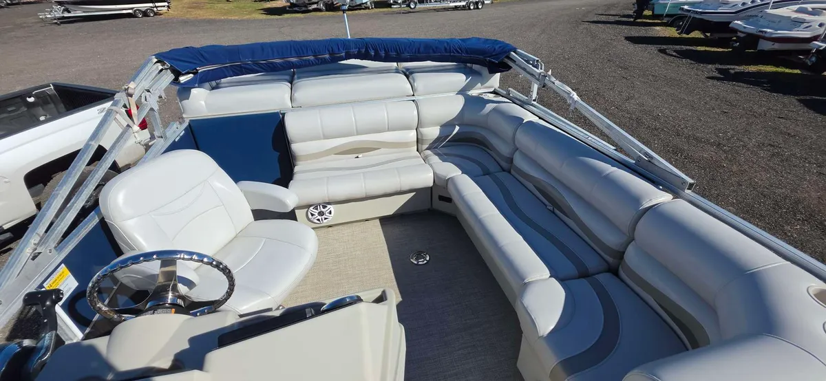 2003 Landau DX 24 CRUISE
