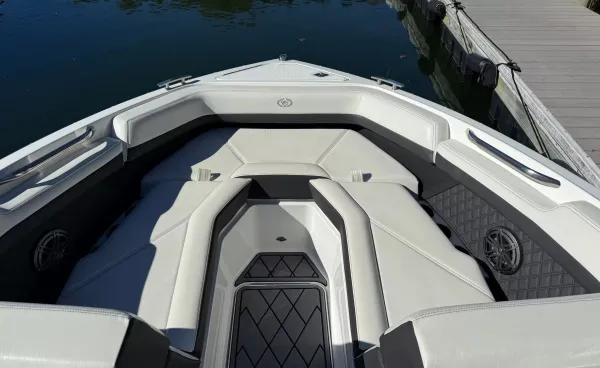 2025 Cobalt R4 detail image 17
