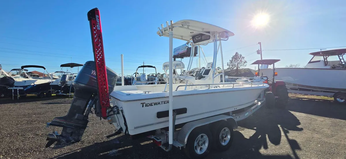 2008 Tidewater 2100 BAYMAX