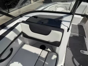 2018 Yamaha AR210-13