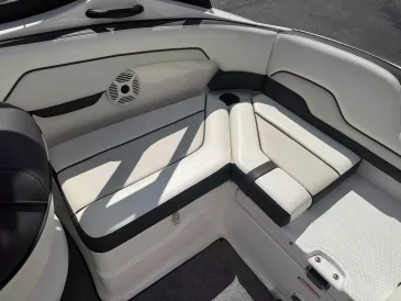 2018 Yamaha AR210-17