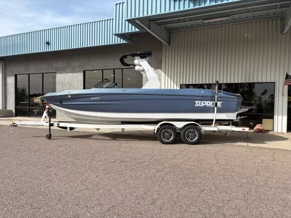 boat-detail-slider-thumb-0