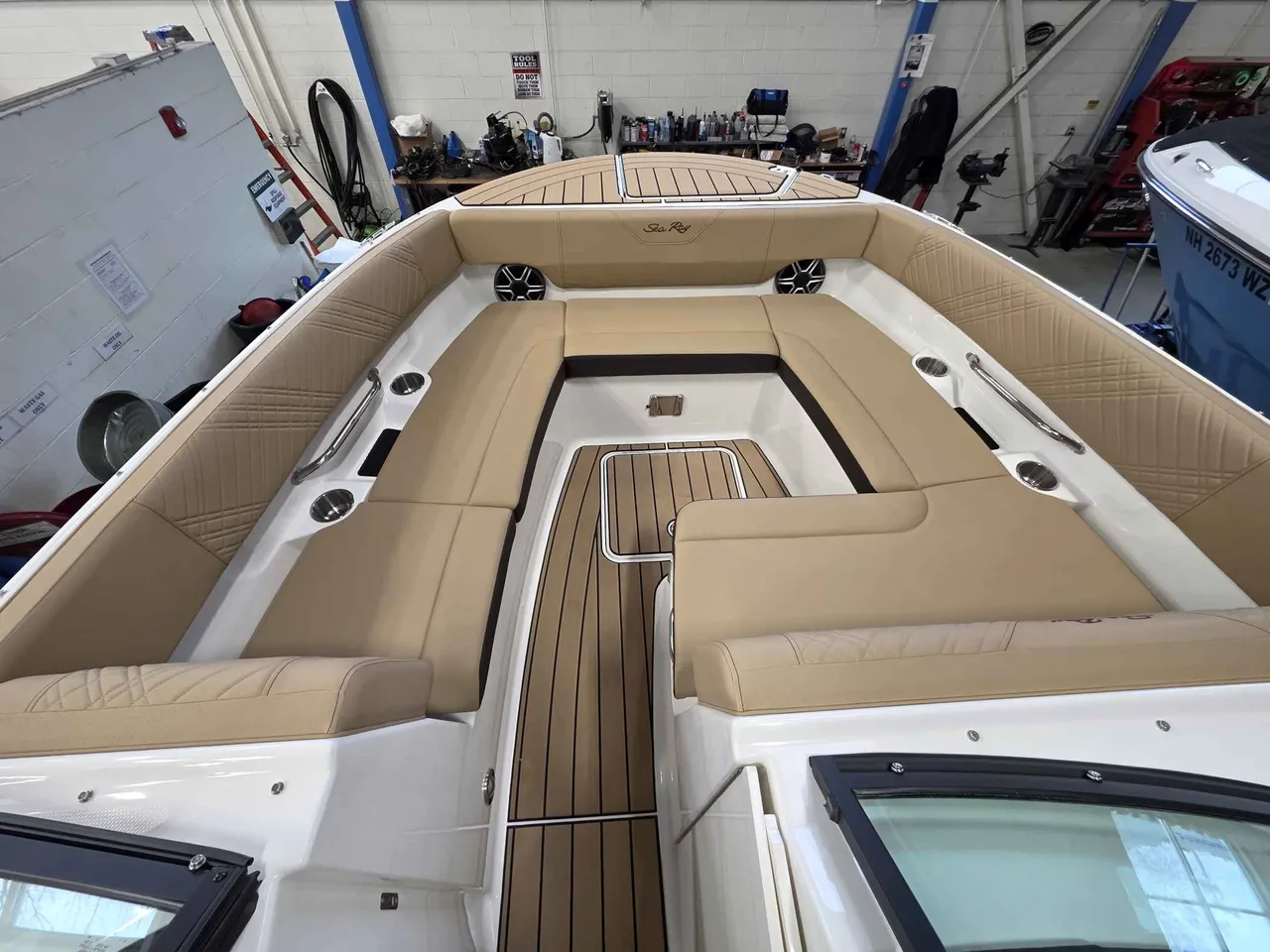 Boat Image 9