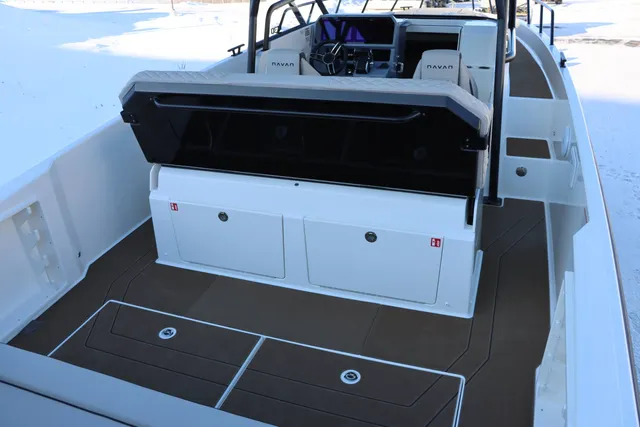 Boat Thumbnail 14