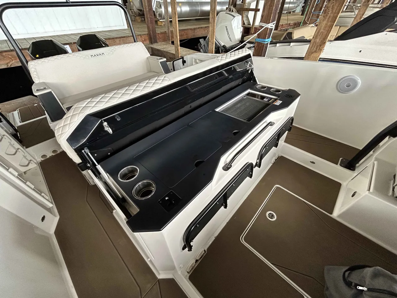 Boat Image 11