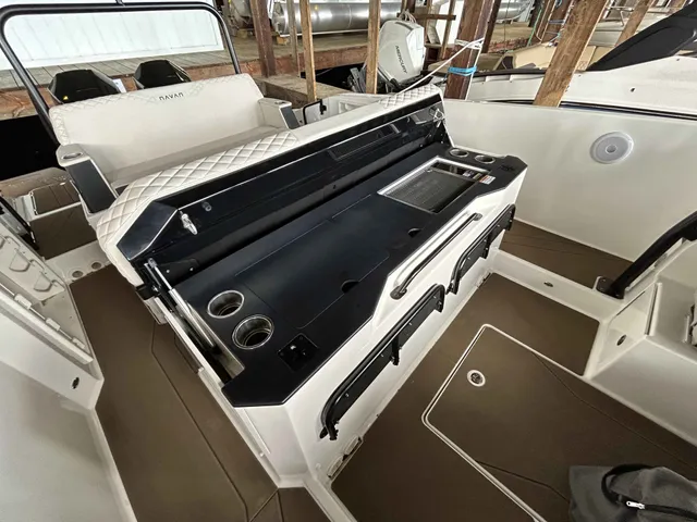 Boat Thumbnail 11