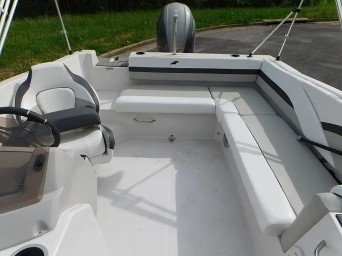 dummy-boat-img