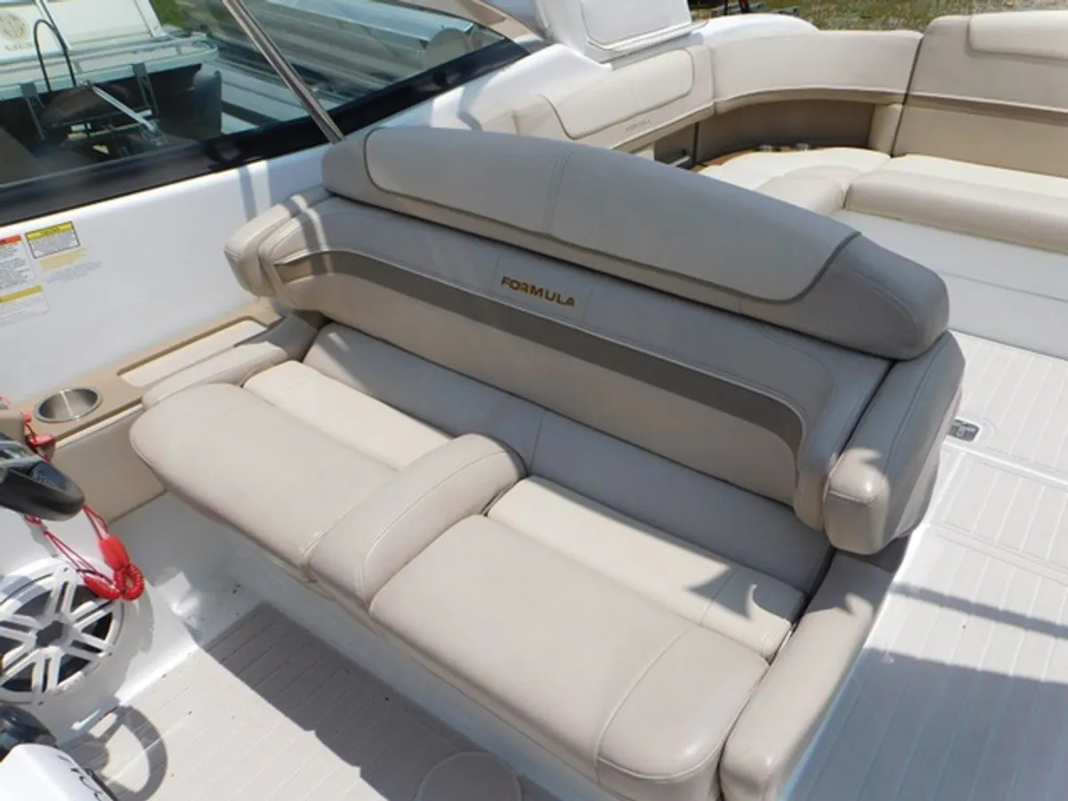 dummy-boat-img