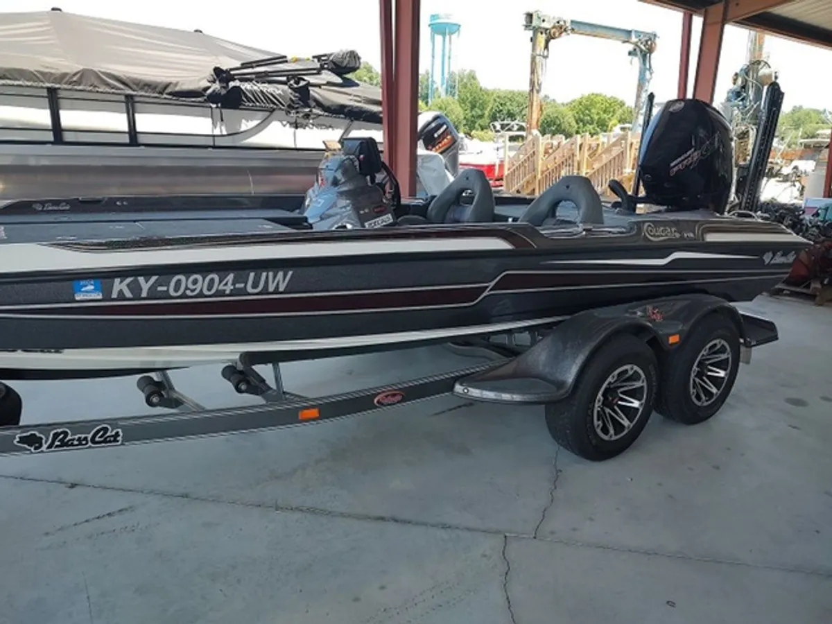 dummy-boat-img