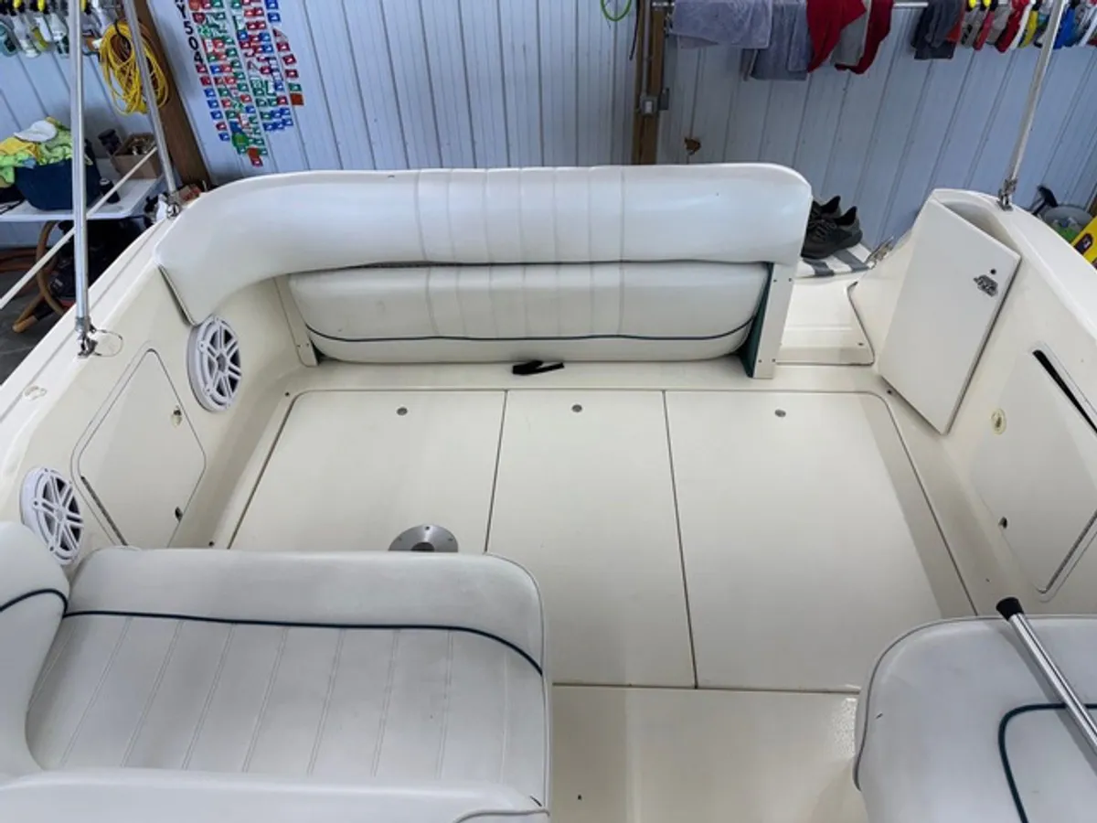 dummy-boat-img