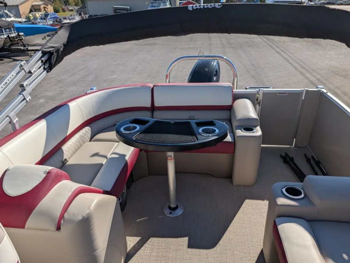 dummy-boat-img