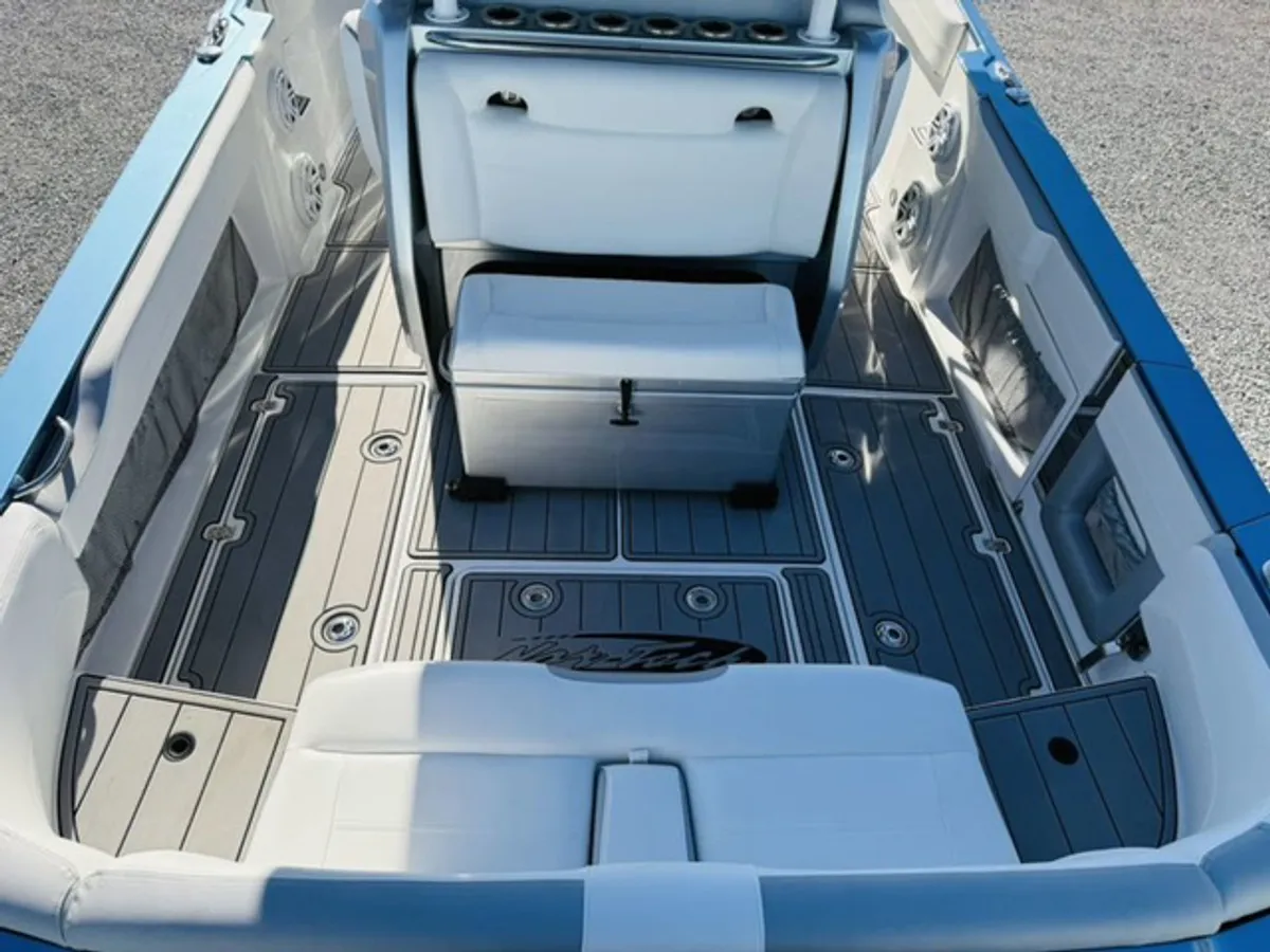 dummy-boat-img