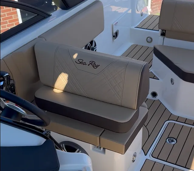 Boat Thumbnail 5