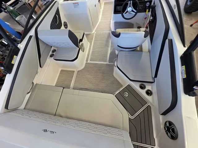 Boat Thumbnail 17