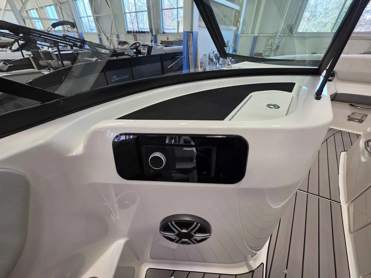 Boat Image 17