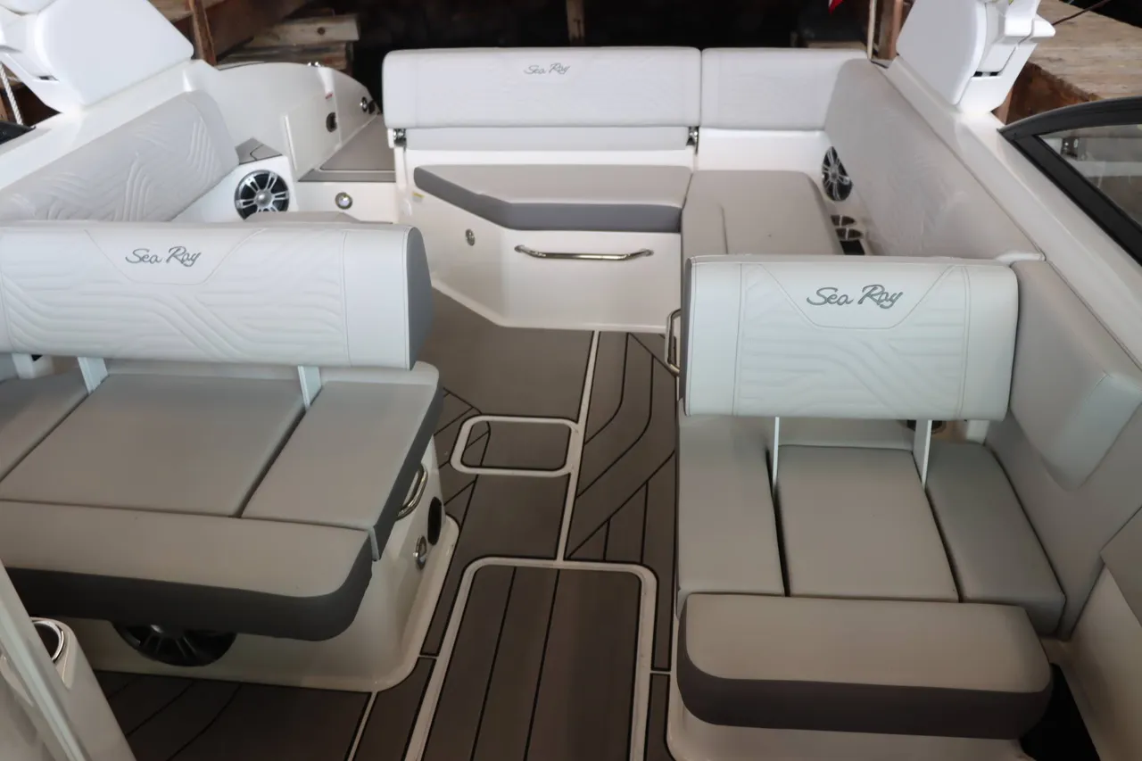 Boat Image 9