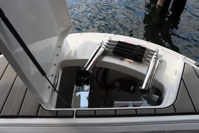 Boat Thumbnail 12