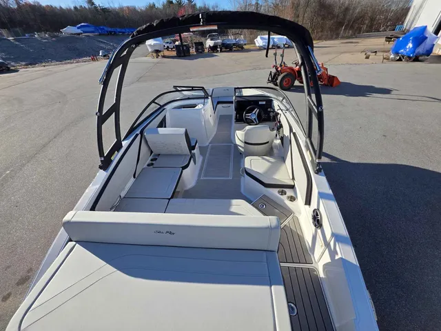 Boat Thumbnail 5