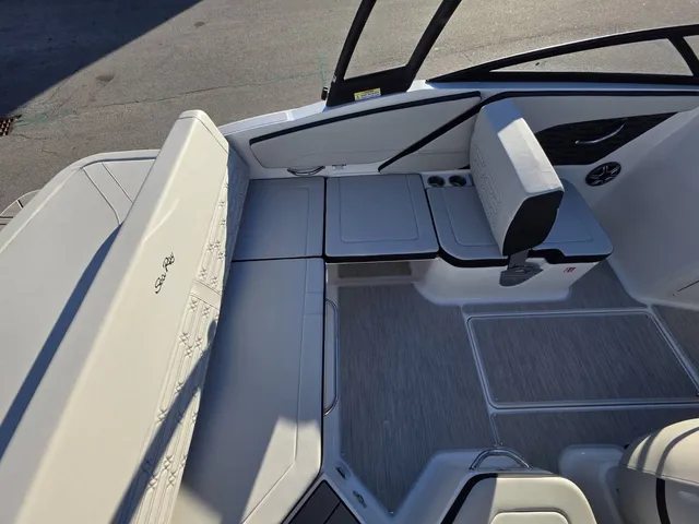 Boat Thumbnail 8