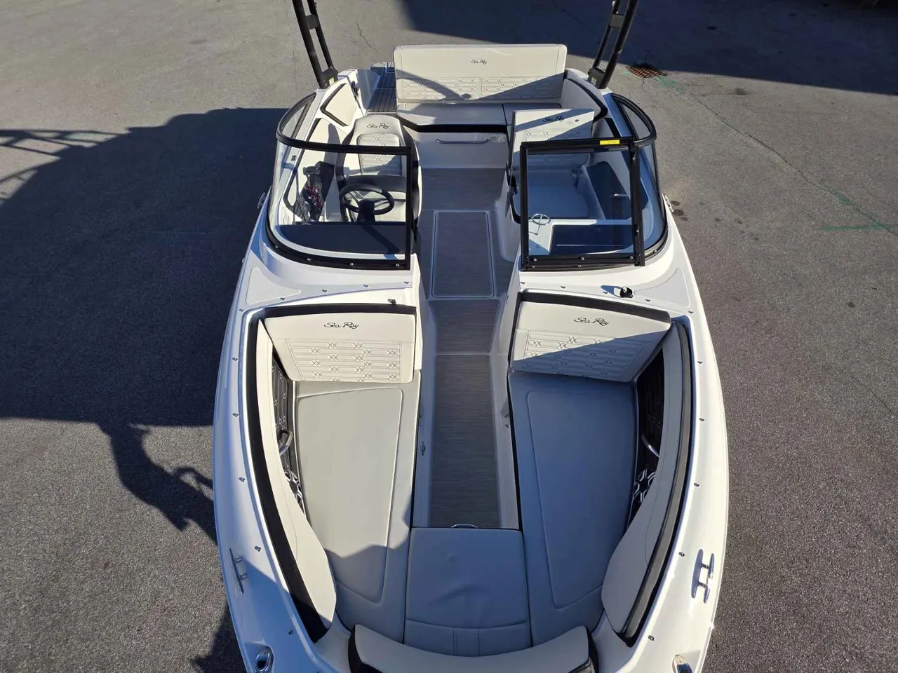 Boat Image 9