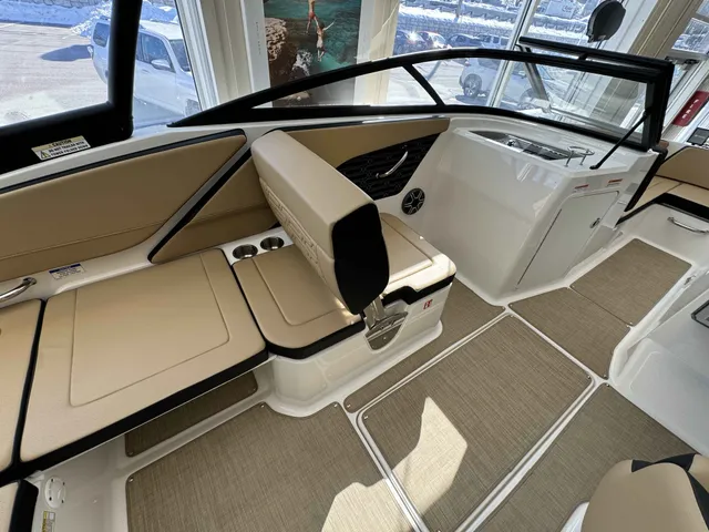 Boat Thumbnail 7
