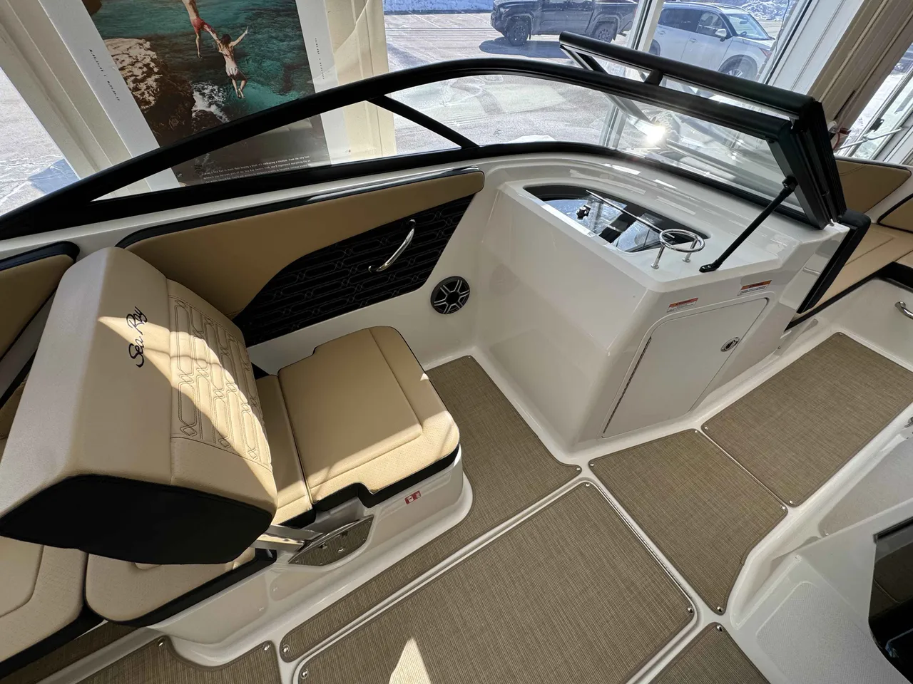 Boat Image 10