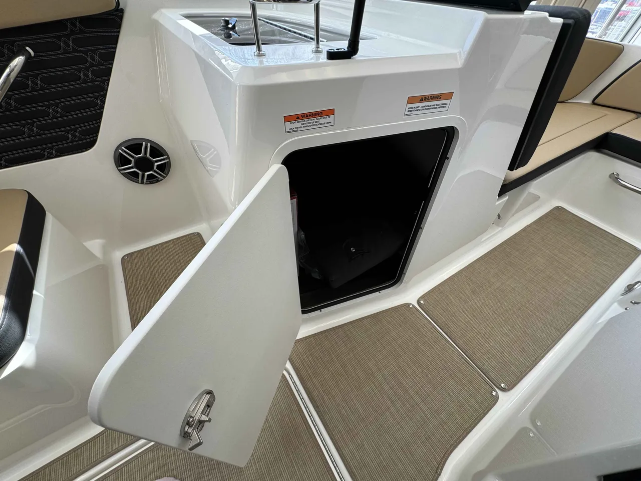 Boat Image 17