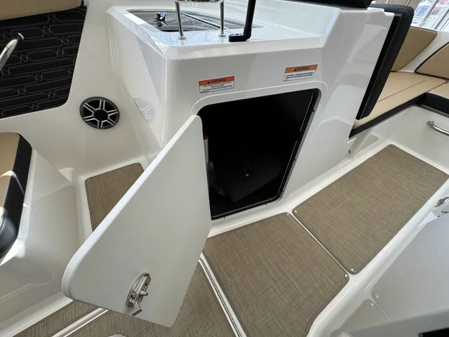 Boat Thumbnail 17