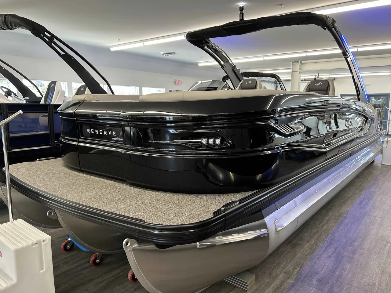 Boat Image 12