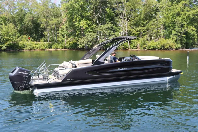 Boat Thumbnail 3