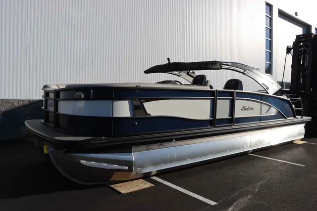 Boat Thumbnail 1