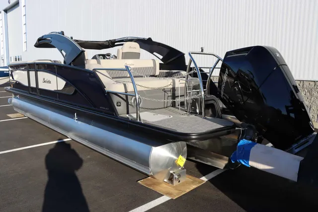 Boat Thumbnail 3