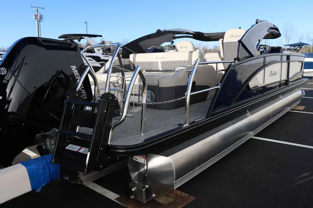 Boat Thumbnail 7