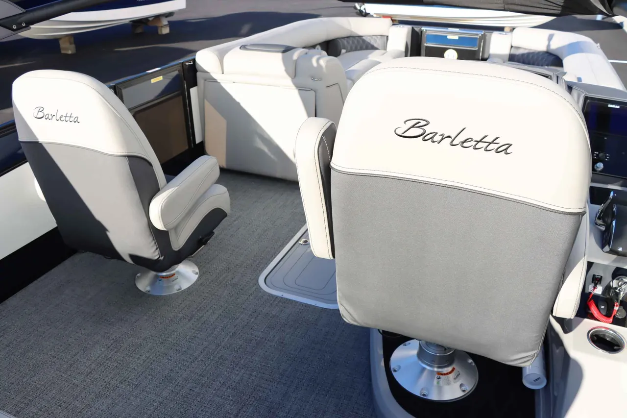 Boat Image 12