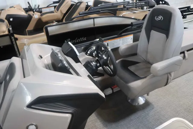 Boat Thumbnail 5