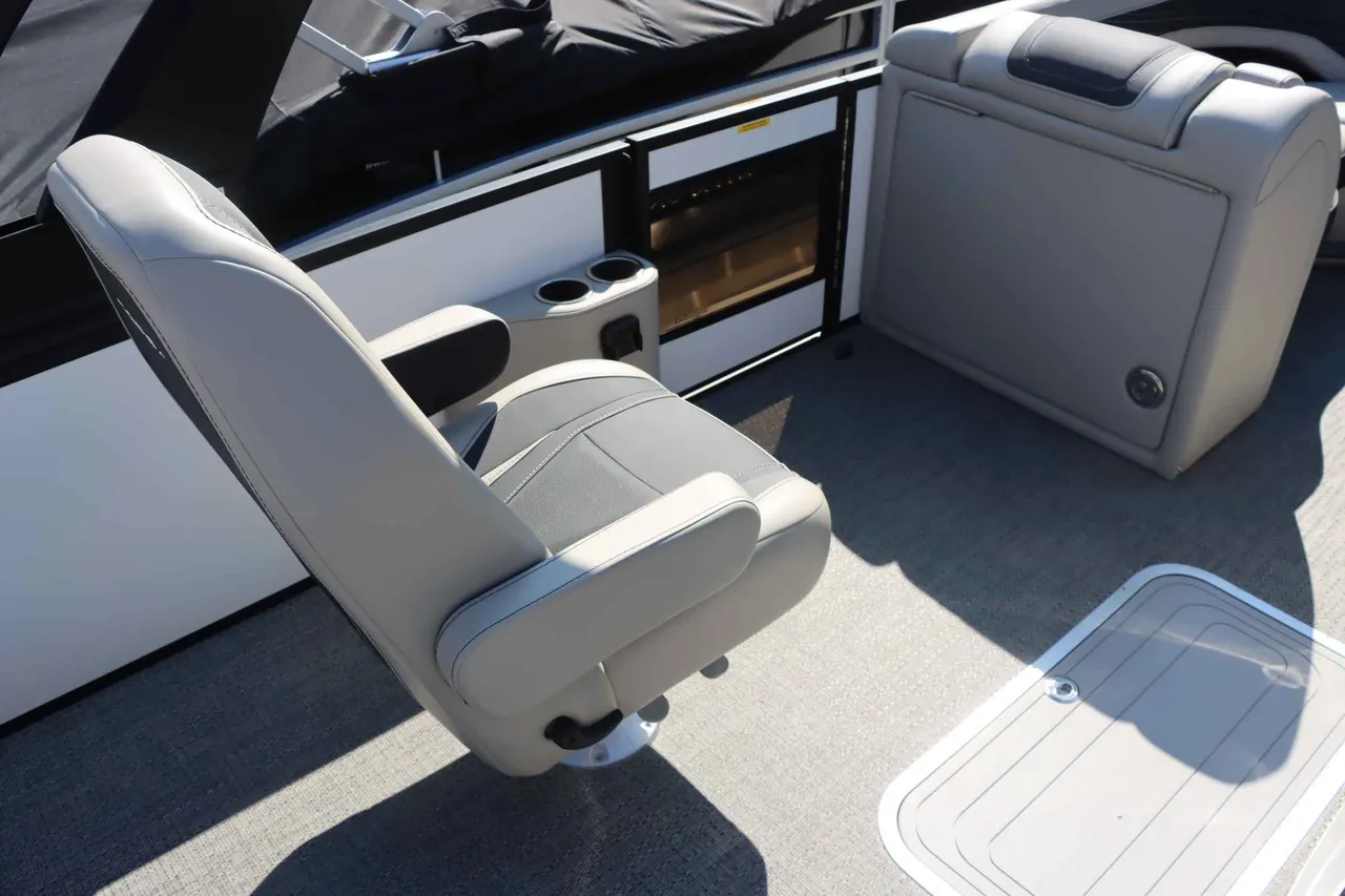 Boat Image 23