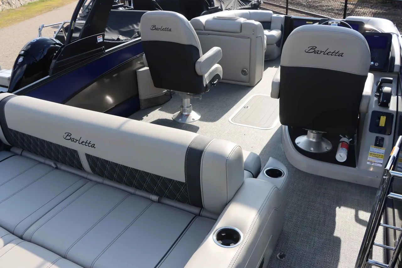 Boat Image 10