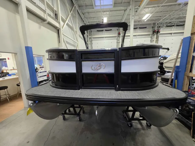 Boat Thumbnail 1