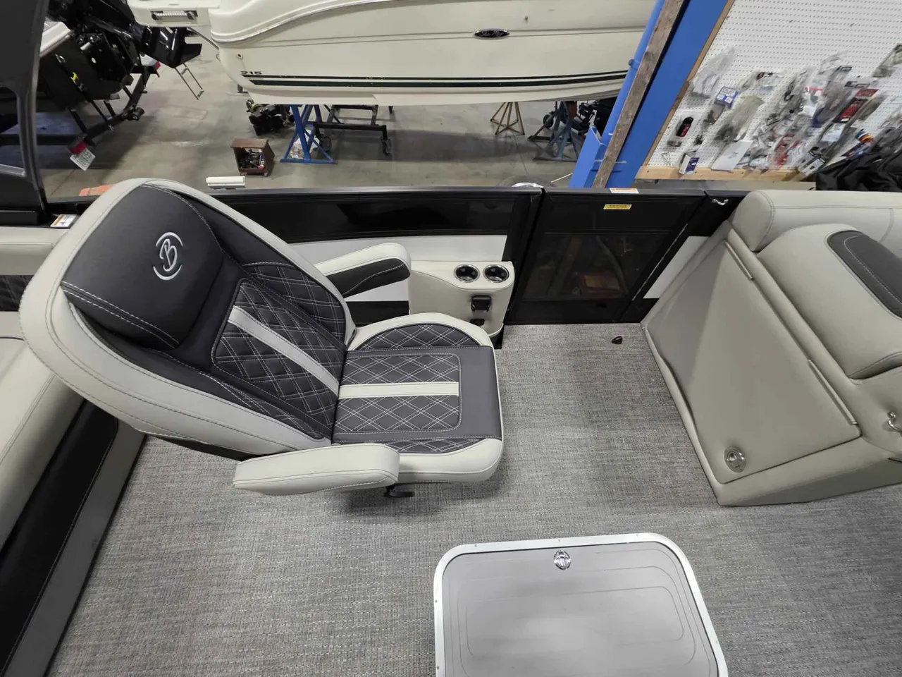 Boat Image 19