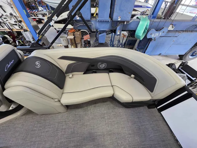 Boat Thumbnail 7