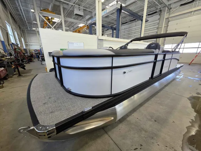 Boat Thumbnail 1