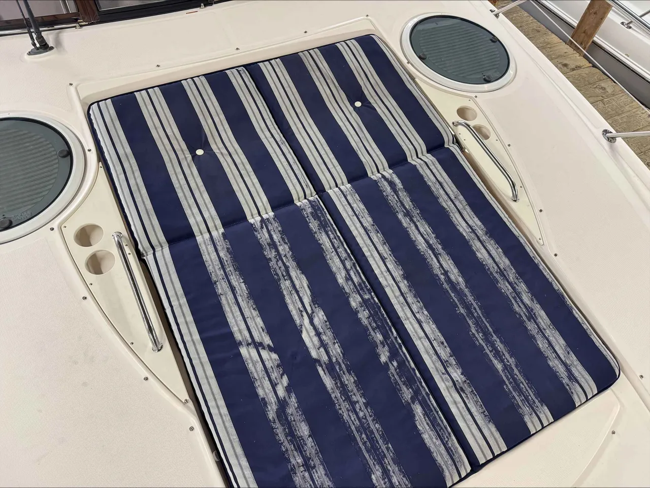 Boat Image 10
