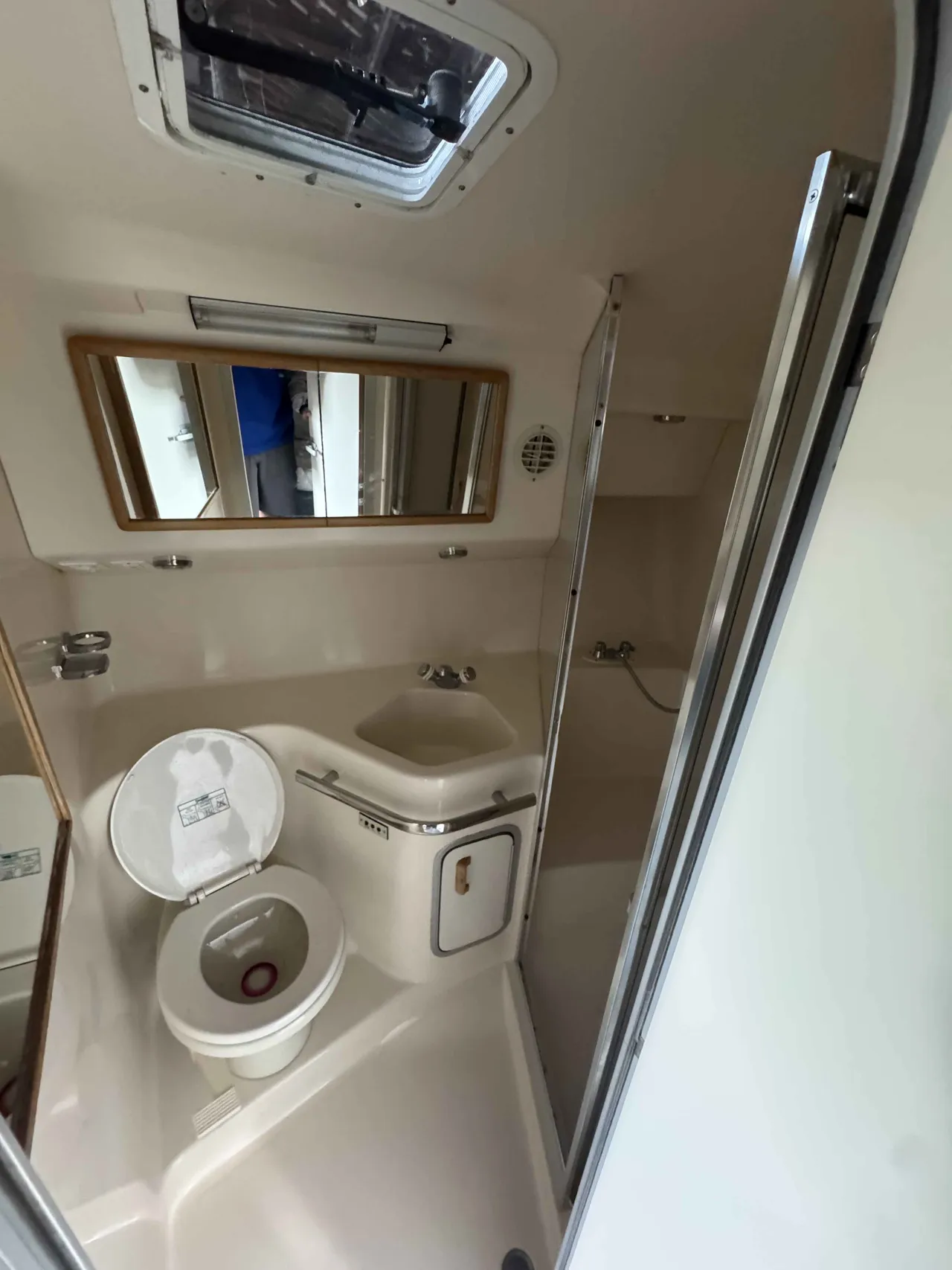 Boat Image 17