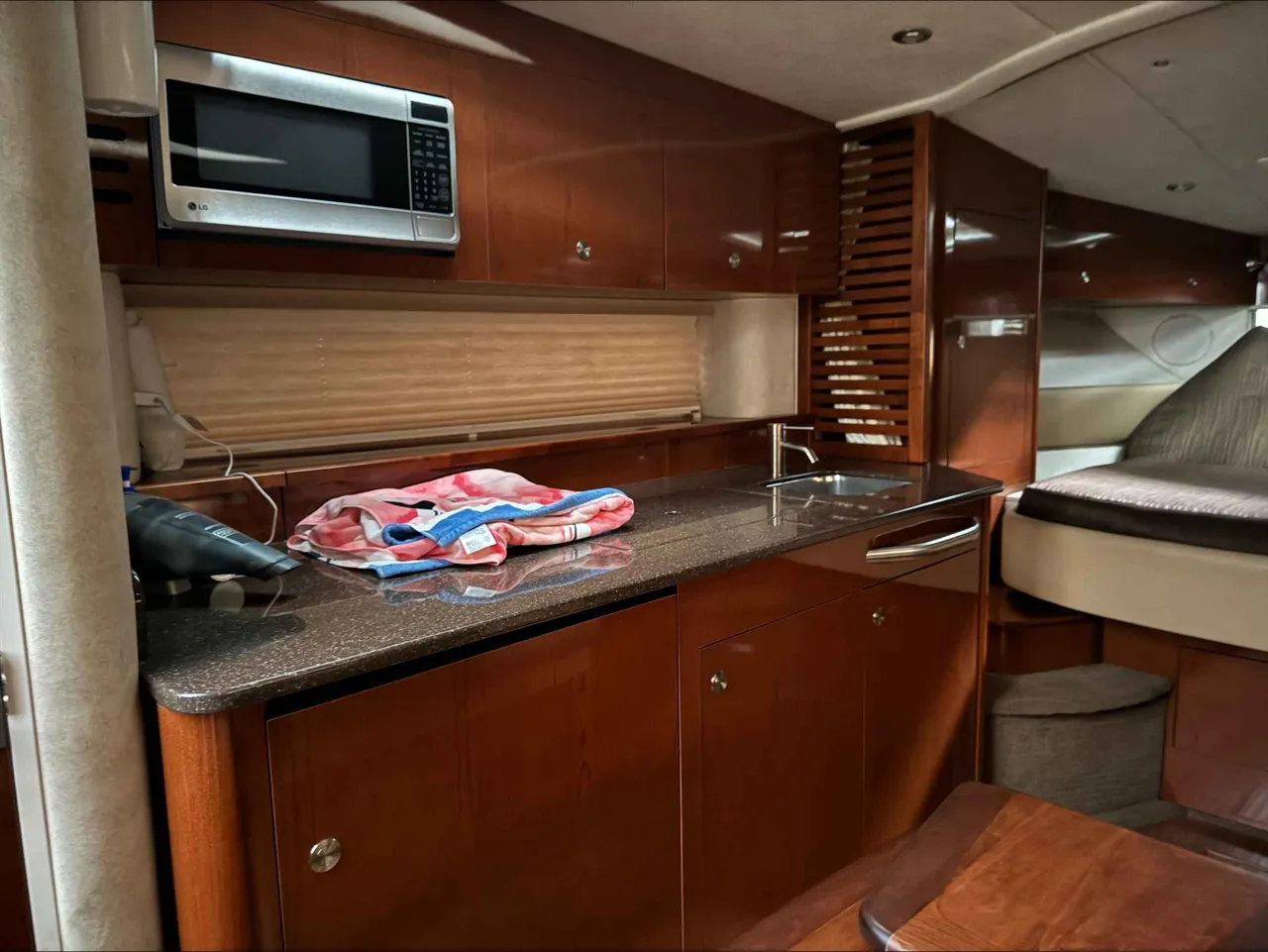 Boat Image 12