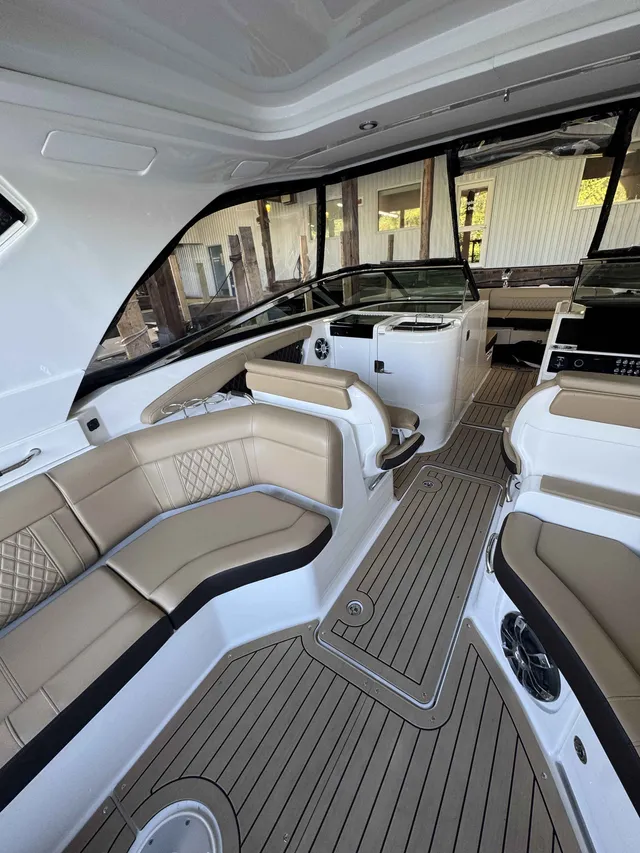 Boat Thumbnail 5