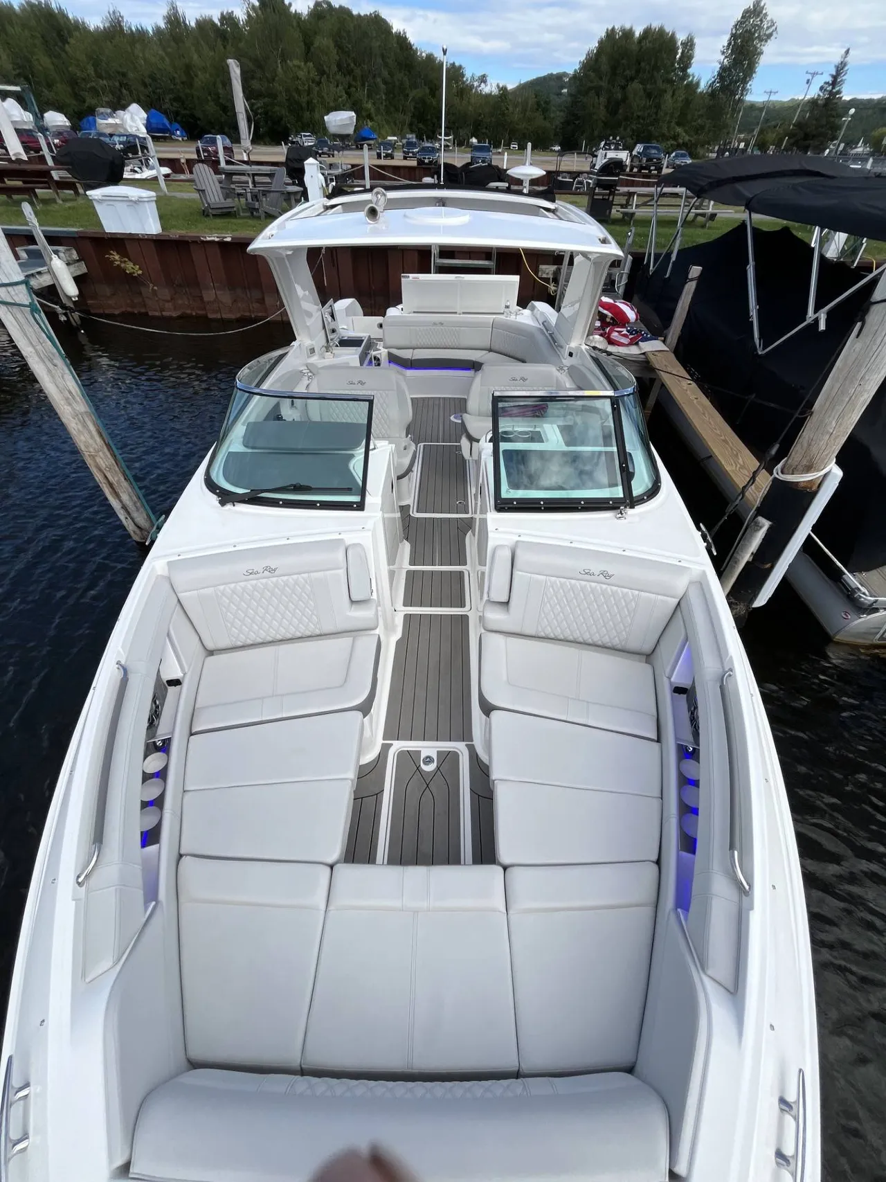 Boat Image 10
