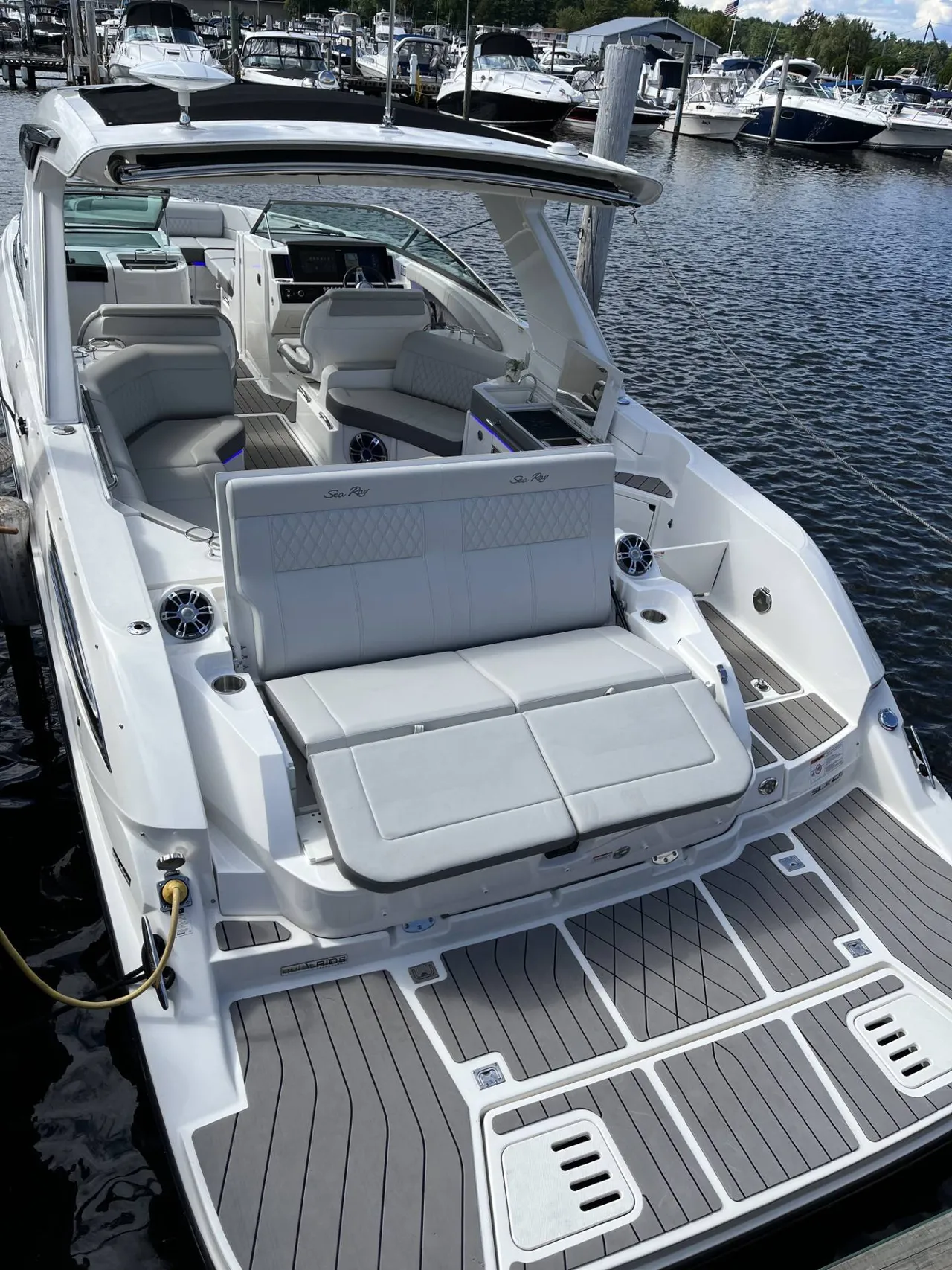 Boat Image 13