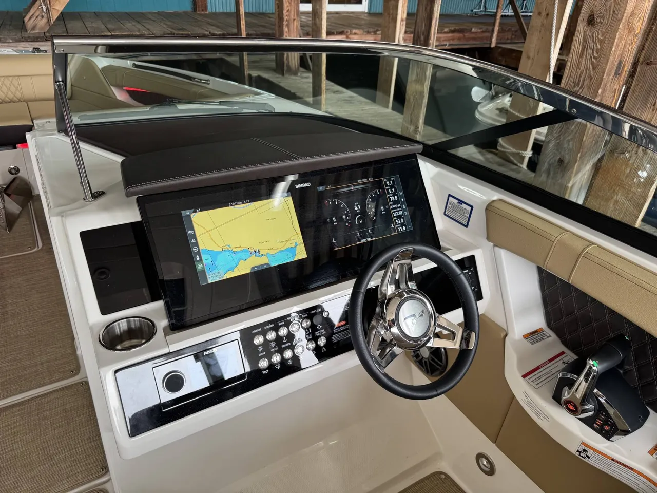 Boat Image 10