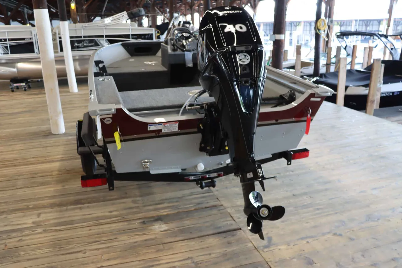 Boat Image 12