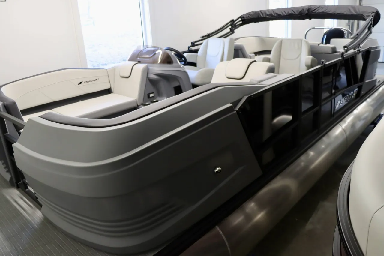 Boat Image 0